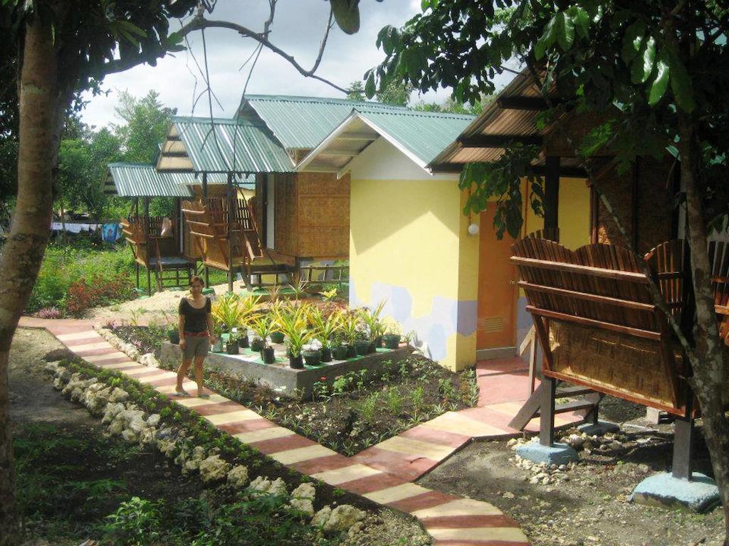 Alexis Cliff Dive Resort Panglao Bilik gambar